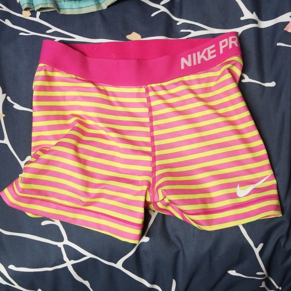 Athletic shorts